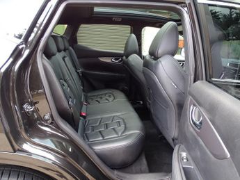 Nissan Qashqai 1.3 DIG-T Tekna+ DCT Auto Euro 6 (s/s) 5dr
