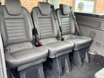 Ford Tourneo Custom 2.0 320 EcoBlue Titanium Minibus Double Cab 5dr Diesel Auto L2 E