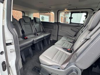 Ford Tourneo Custom 2.0 320 EcoBlue Titanium Minibus Double Cab 5dr Diesel Auto L2 E