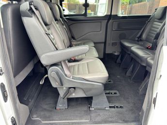 Ford Tourneo Custom 2.0 320 EcoBlue Titanium Minibus Double Cab 5dr Diesel Auto L2 E