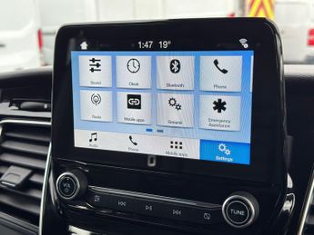 Ford Tourneo Custom 2.0 320 EcoBlue Titanium Minibus Double Cab 5dr Diesel Auto L2 E