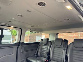 Ford Tourneo Custom 2.0 320 EcoBlue Titanium Minibus Double Cab 5dr Diesel Auto L2 E
