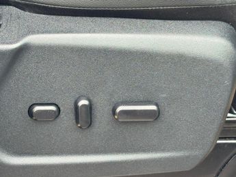 Ford Tourneo Custom 2.0 320 EcoBlue Titanium Minibus Double Cab 5dr Diesel Auto L2 E