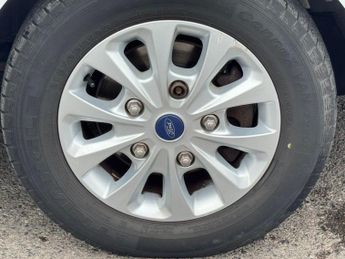 Ford Tourneo Custom 2.0 320 EcoBlue Titanium Minibus Double Cab 5dr Diesel Auto L2 E