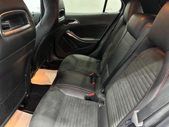 Mercedes-Benz GLA 2.1 GLA200d AMG Line (Executive) 7G-DCT Euro 6 (s/s) 5dr