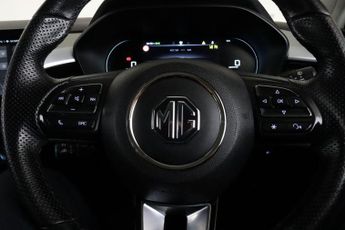 MG MG5 61.1kWh Trophy Long Range Auto 5dr