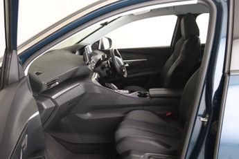 Peugeot 3008 1.6 13.2kWh Allure e-EAT Euro 6 (s/s) 5dr