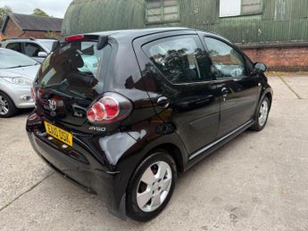 Toyota AYGO 1.0 VVT-i Black MultiMode Euro 4 5dr (AC)