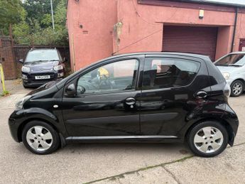 Toyota AYGO 1.0 VVT-i Black MultiMode Euro 4 5dr (AC)