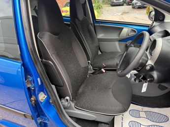 Peugeot 107 1.0 12V Urban 2 Tronic Euro 4 5dr