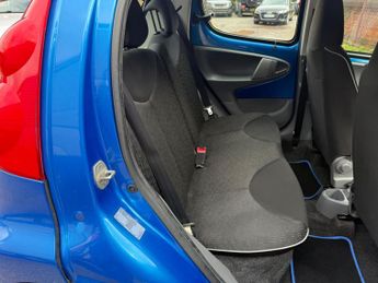 Peugeot 107 1.0 12V Urban 2 Tronic Euro 4 5dr