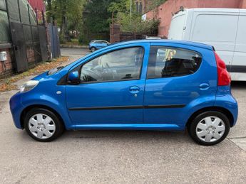 Peugeot 107 1.0 12V Urban 2 Tronic Euro 4 5dr