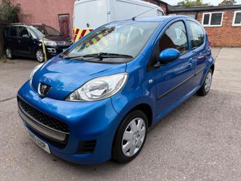Peugeot 107 1.0 12V Urban 2 Tronic Euro 4 5dr