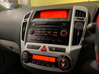 Kia Ceed 1.6 CRDi LS 5dr