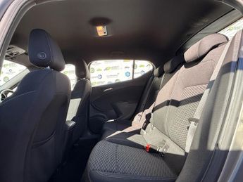 Vauxhall Astra 1.4i Turbo SRi Nav Auto Euro 6 (s/s) 5dr
