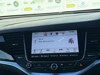 Vauxhall Astra 1.4i Turbo SRi Nav Auto Euro 6 (s/s) 5dr