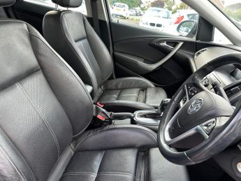 Vauxhall Astra 1.6 16v Elite Auto Euro 5 5dr