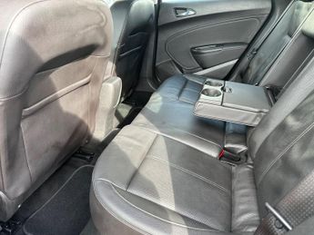 Vauxhall Astra 1.6 16v Elite Auto Euro 5 5dr