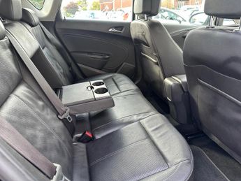 Vauxhall Astra 1.6 16v Elite Auto Euro 5 5dr