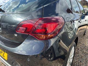 Vauxhall Astra 1.6 16v Elite Auto Euro 5 5dr