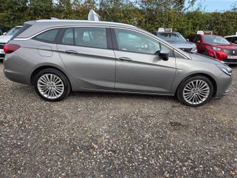 Vauxhall Astra 1.4i Turbo Elite Nav Sports Tourer Auto Euro 6 (s/s) 5dr