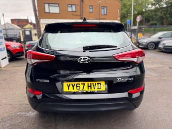 Hyundai TUCSON 1.7 CRDi Blue Drive SE Nav DCT Euro 6 (s/s) 5dr