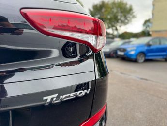 Hyundai TUCSON 1.7 CRDi Blue Drive SE Nav DCT Euro 6 (s/s) 5dr