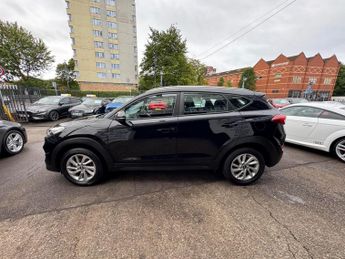 Hyundai TUCSON 1.7 CRDi Blue Drive SE Nav DCT Euro 6 (s/s) 5dr