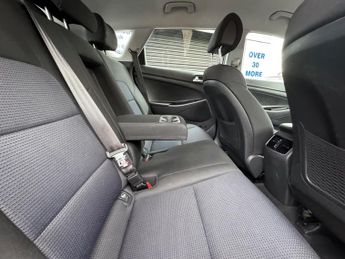 Hyundai TUCSON 1.7 CRDi Blue Drive SE Nav DCT Euro 6 (s/s) 5dr
