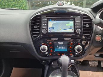 Nissan Juke 1.6 N-Connecta XTRON Euro 6 5dr
