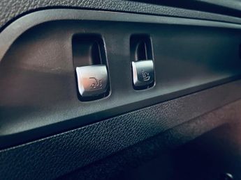 Mercedes-Benz GLC 3.0 GLC43 V6 AMG (Premium Plus) G-Tronic+ 4MATIC Euro 6 (s/s) 5d