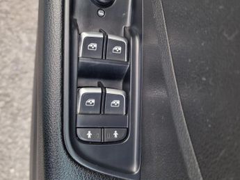 Audi Q2 1.6 TDI 30 Sport S Tronic Euro 6 (s/s) 5dr