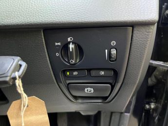 Volvo XC90 2.4 D5 R-Design Geartronic 4WD Euro 5 5dr