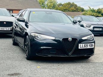 Alfa Romeo Giulia 2.0T Nero Edizione Auto Euro 6 (s/s) 4dr