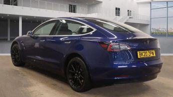 Tesla Model 3 Standard Range Plus Auto RWD 4dr