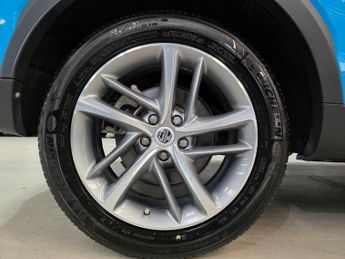 MG MG HS 1.5 T-GDI Excite DCT Euro 6 (s/s) 5dr