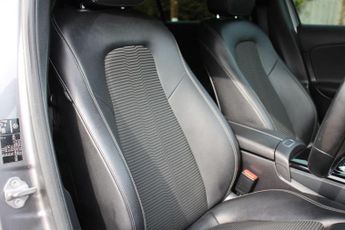 Mercedes-Benz A Class 1.5 A180d Sport (Executive) 7G-DCT Euro 6 (s/s) 5dr