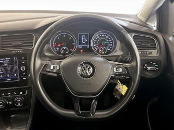 Volkswagen Golf 2.0 TDI Match Edition DSG Euro 6 (s/s) 5dr