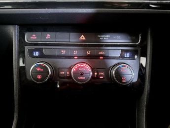 SEAT Leon 1.4 TSI FR Technology ST Euro 6 (s/s) 5dr