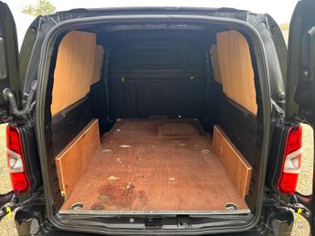 Citroen Berlingo 1.5 BlueHDi 950 Driver XL EAT8 LWB Euro 6 (s/s) 6dr