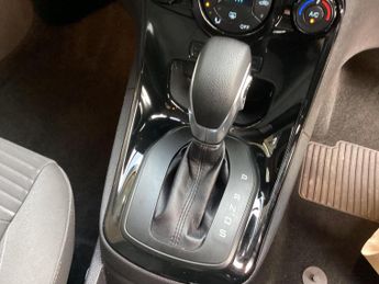 Ford Fiesta 1.6 Titanium Powershift Euro 6 5dr