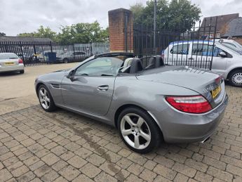 Mercedes-Benz SLK 1.8 SLK200 BlueEfficiency G-Tronic+ Euro 5 (s/s) 2dr