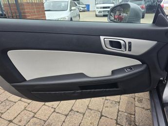 Mercedes-Benz SLK 1.8 SLK200 BlueEfficiency G-Tronic+ Euro 5 (s/s) 2dr