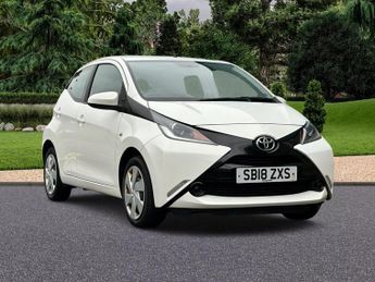 Toyota AYGO 1.0 VVT-i x-play x-shift Euro 6 5dr