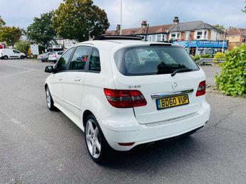 Mercedes-Benz B Class 1.7 B180 Sport CVT 5dr