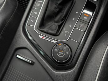 Volkswagen Tiguan 2.0 TDI Match DSG 4Motion Euro 6 (s/s) 5dr