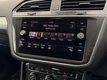 Volkswagen Tiguan 2.0 TDI Match DSG 4Motion Euro 6 (s/s) 5dr