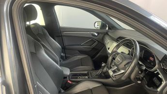 Audi Q3 1.5 TFSI CoD 35 S line S Tronic Euro 6 (s/s) 5dr