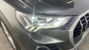Audi Q3 1.5 TFSI CoD 35 S line S Tronic Euro 6 (s/s) 5dr