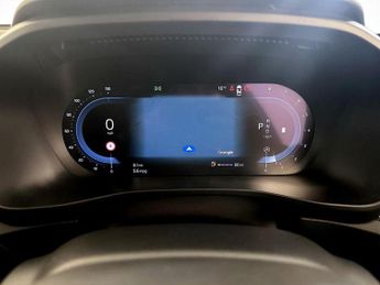 Volvo XC40 2.0 B3 MHEV Plus DCT Auto Euro 6 (s/s) 5dr